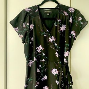 Banana Republic floral wrap mini dress - Size 0P